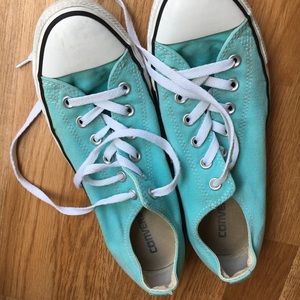 CONVERSE TENNIS SHOES